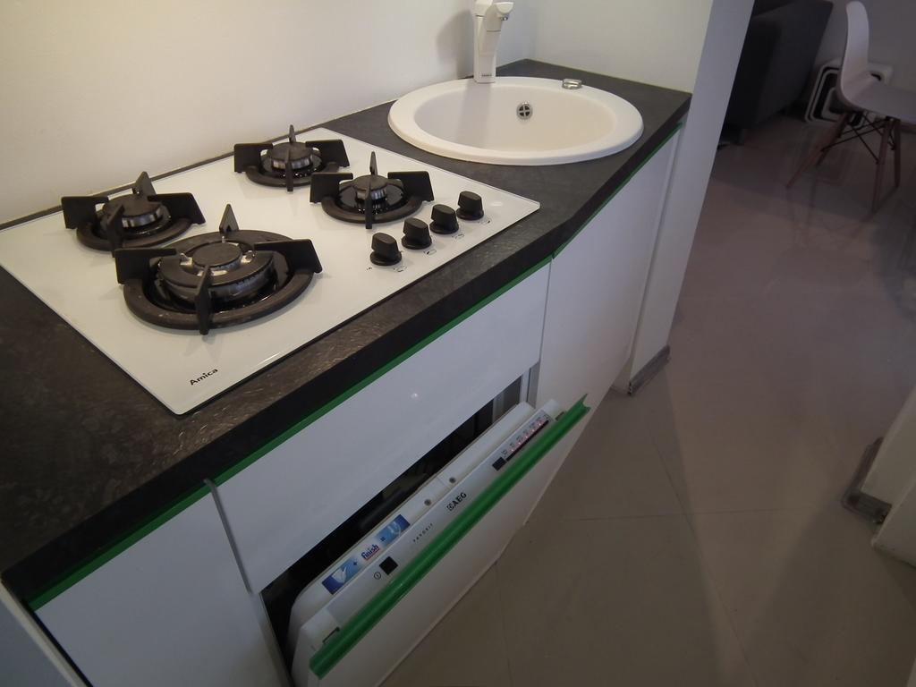 Kazimir Apartament Lodz Buitenkant foto